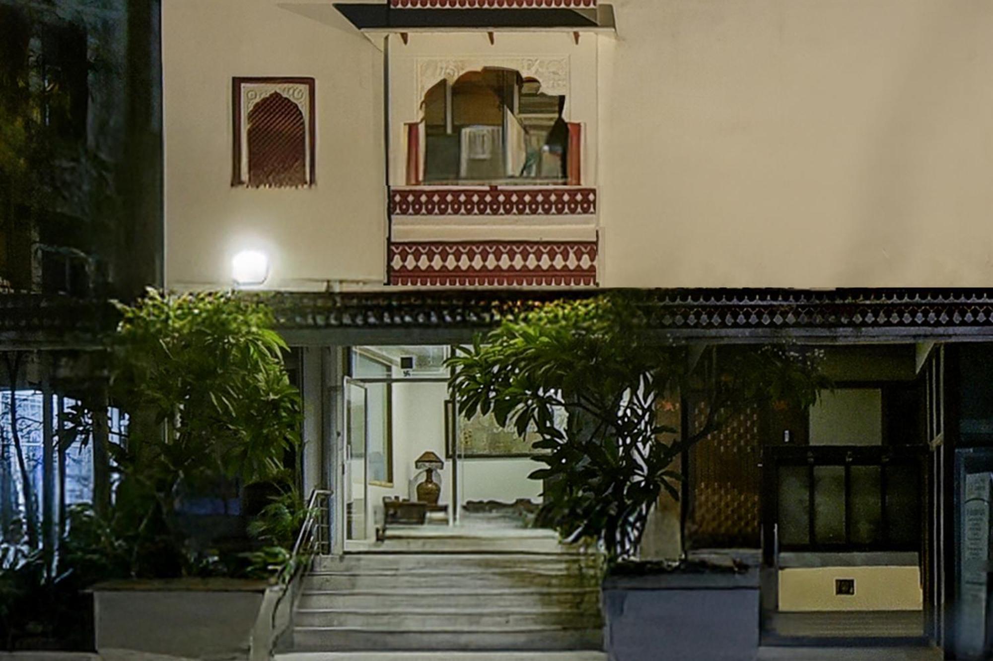 Raghuraj Palace 3*