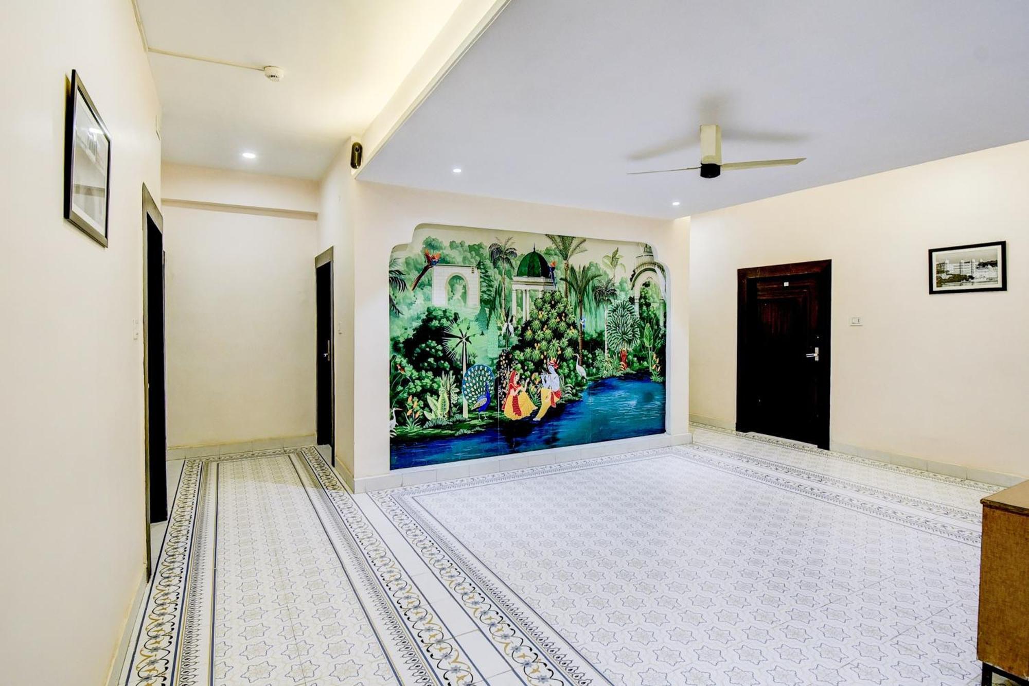 Raghuraj Palace 3* Jaipur